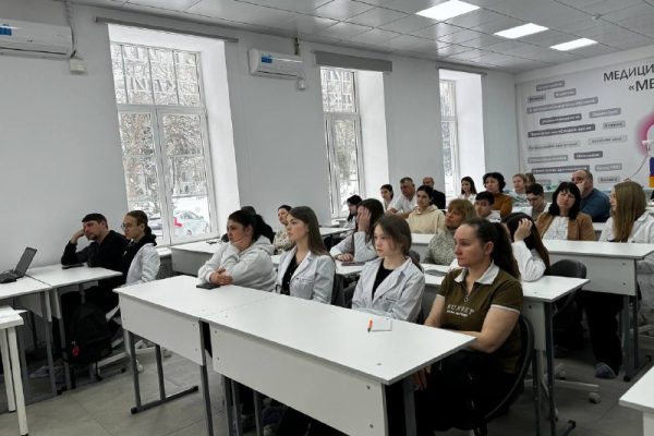 Родителям абитуриентов медицинских колледжей: всё, что нужно знать о поступлении, выборе и финансах