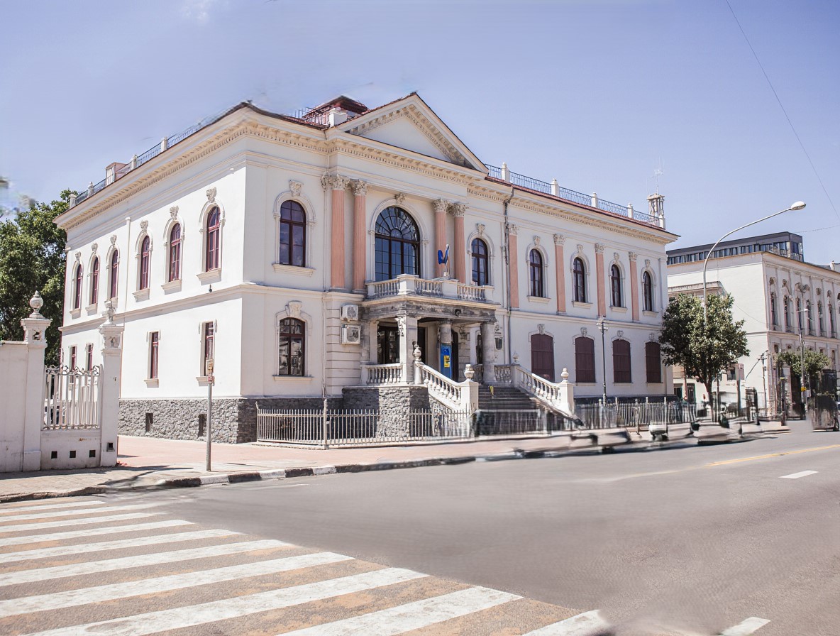 Новороссийский медицинский колледж (Геленджикский филиал)