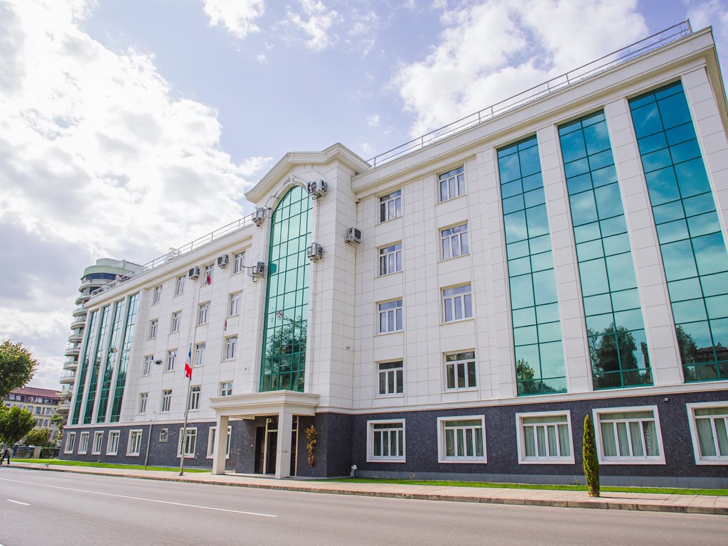 Чеченский базовый медицинский колледж