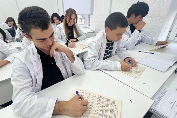 Какие направления есть в медколледже и где потом работать